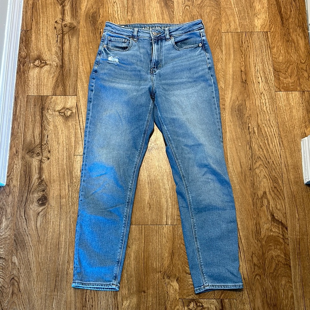 American Eagle Mom Jean